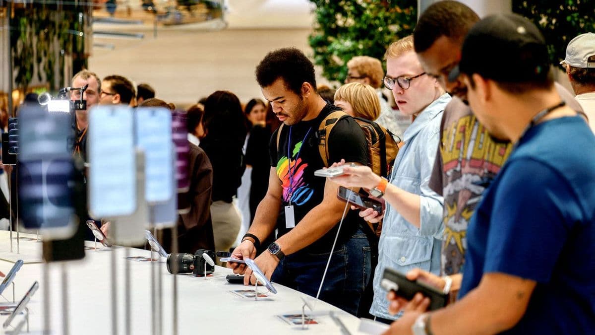 Apple iPhone 18 全球開售:折疊機 iPhone Duo 亮相及 John Ternus 首度以 CEO 身份主持發佈