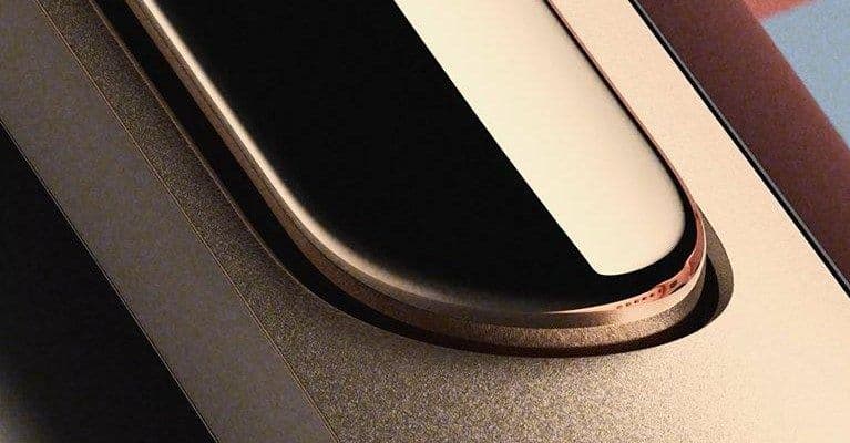 Google 預告下週發佈 Fitbit Edge 智能運動手環