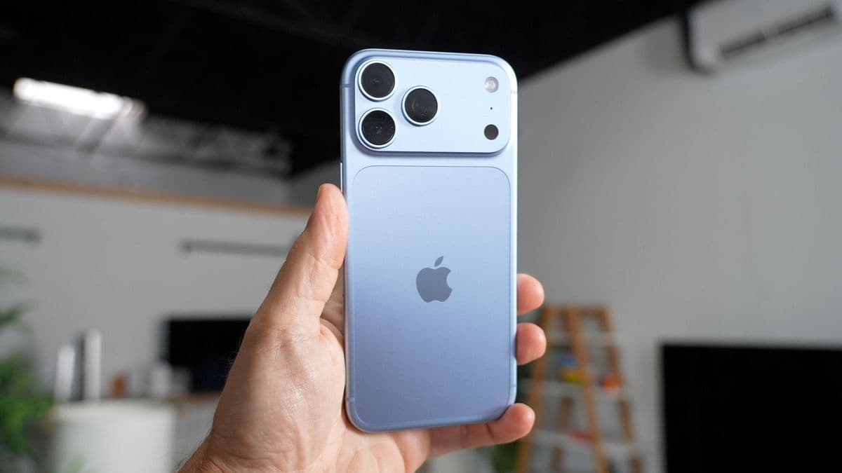 iPhone 18 Pro 開箱:新顏色、更佳拍照效果及更細的動態島