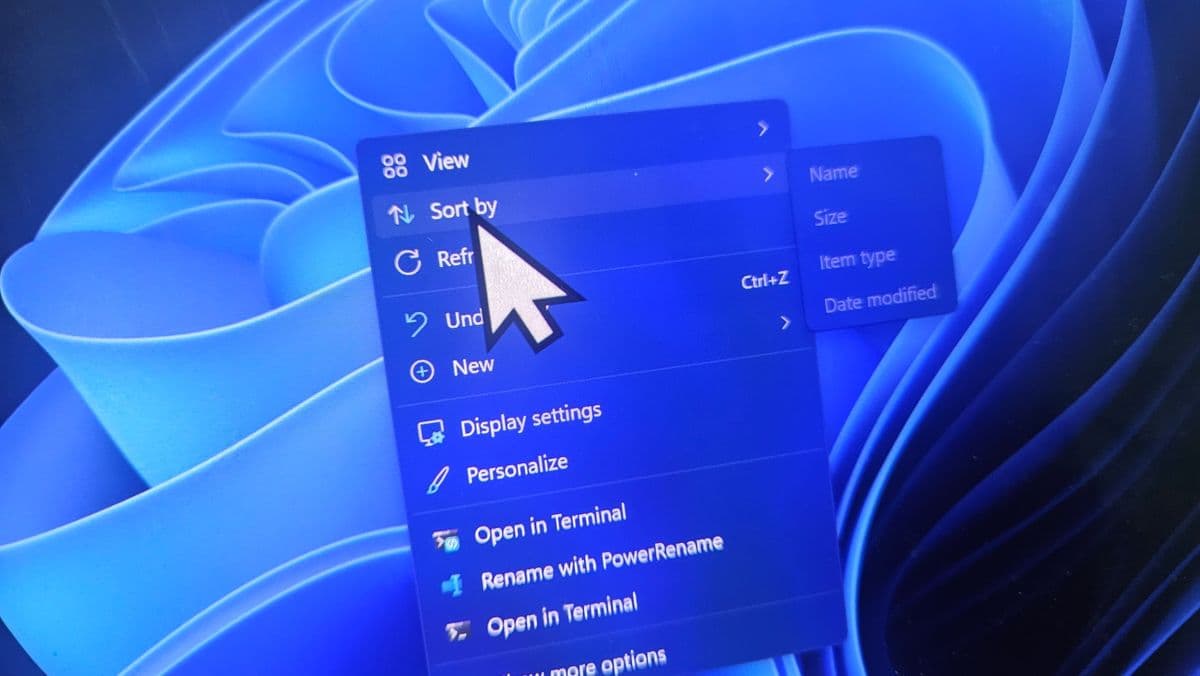 Microsoft 承認 Windows 11 KB5120998 更新導致滑鼠游標異常及桌布黑屏